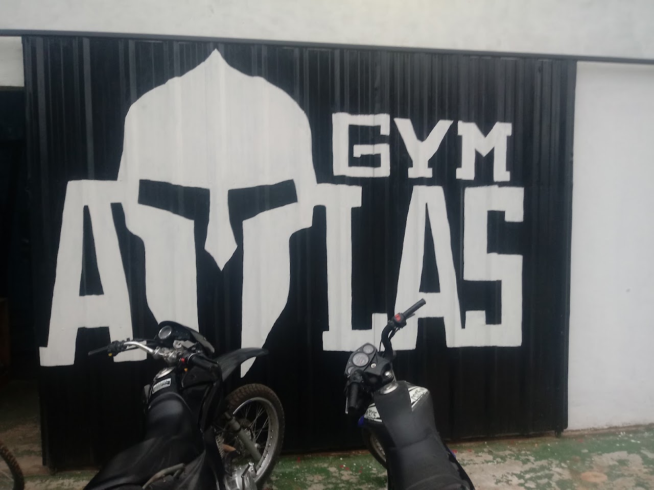 Entrenamiento Pesado y Técnica en Atlas Gym
